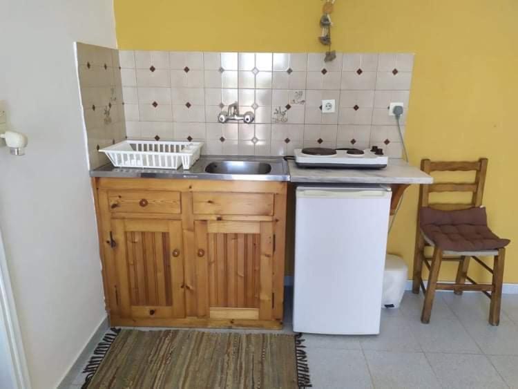 Stamoulis Apartments Kampos Marathokampou Екстериор снимка