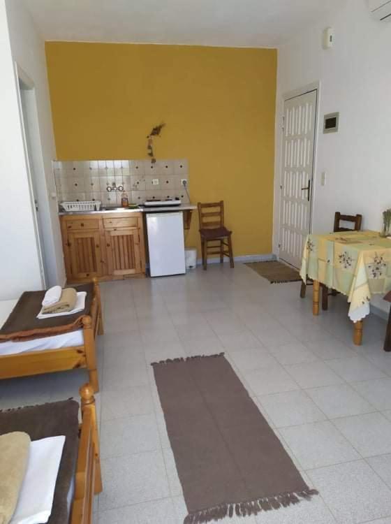 Stamoulis Apartments Kampos Marathokampou Екстериор снимка